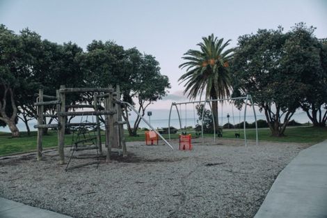 Photo of property in 7/19 Milton Road, Orewa, 0931