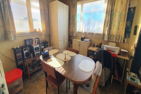 Photo of property in 5 Edward Street, Waimate, 7924