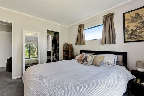 Photo of property in 28b Poplar Grove, Whalers Gate, New Plymouth, 4310