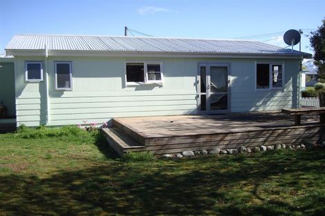 Photo of property in 10 Simons Street, Twizel, 7901