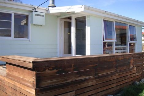 Photo of property in 10 Simons Street, Twizel, 7901