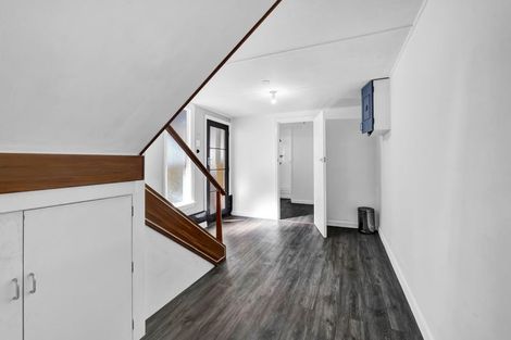 Photo of property in 402 South Road, Hawera, 4674