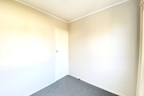 Photo of property in 37 Cheval Drive, Totara Vale, Auckland, 0629