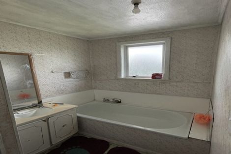 Photo of property in 42 Tennyson Road, Enderley, Hamilton, 3214