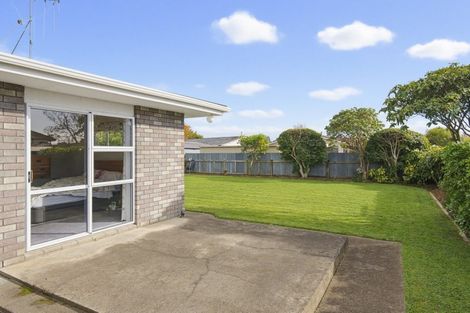 Photo of property in 16 Easton Way, Levin, 5510
