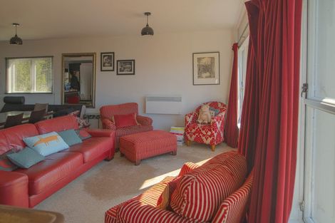 Photo of property in 61a Mortimer Terrace, Brooklyn, Wellington, 6021