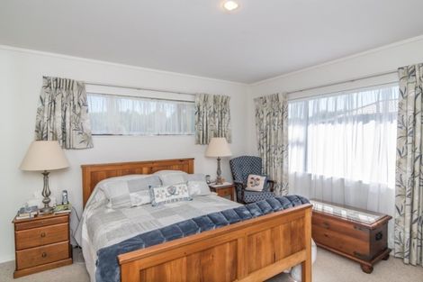 Photo of property in 91 Makarini Street, Paraparaumu, 5032