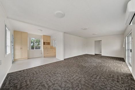 Photo of property in 39 Walters Road, Takanini, 2112