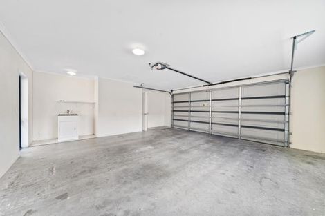 Photo of property in 245 Maungaraki Road, Maungaraki, Lower Hutt, 5010