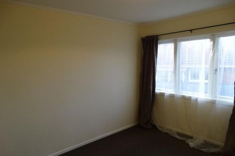 Photo of property in 3 Mackenzie Street, Te Atatu South, Auckland, 0610