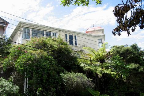 Photo of property in 2 Konini Road, Hataitai, Wellington, 6021