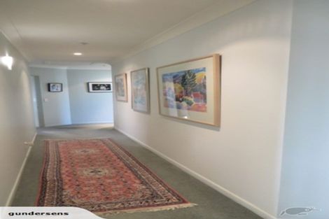 Photo of property in 5u9b Kent Terrace, Mount Victoria, Wellington, 6011