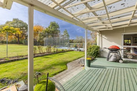 Photo of property in 12 Ireland Road, Waipawa, Otane, 4277