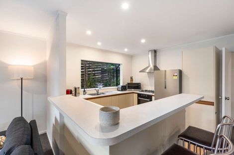 Photo of property in 51b Clayburn Road, Glen Eden, Auckland, 0602