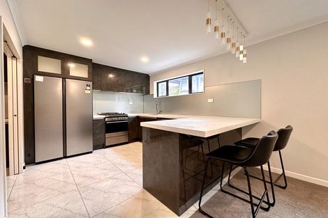 Photo of property in 21a Fairmount Road, Titirangi, Auckland, 0604