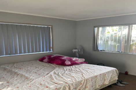Photo of property in 323 Massey Road, Mangere East, Auckland, 2024