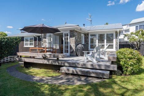 Photo of property in 68 Rainbow Drive, Rainbow Point, Taupo, 3330