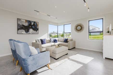 Photo of property in 31 Evergreen Parade, Rosehill, 2113
