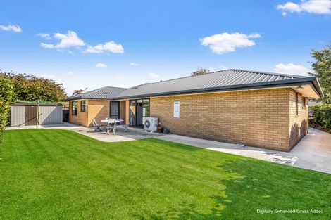 Photo of property in 11 Mistral Road, Northwood, Christchurch, 8051
