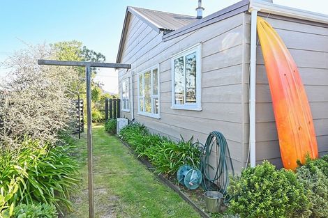 Photo of property in 17 Peel Street, Westport, 7825