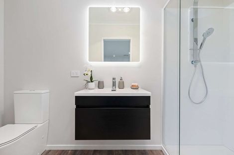 Photo of property in 116a Racecourse Road, Waiuku, 2123