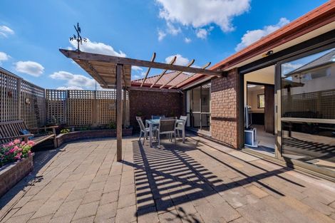 Photo of property in 35 Picton Avenue, Riccarton, Christchurch, 8011