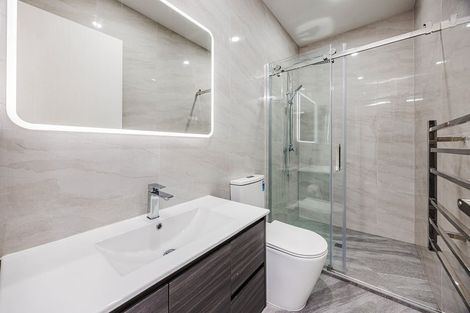 Photo of property in 1a Bennett Road, Pakuranga, Auckland, 2010