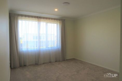 Photo of property in 465 Hobsonville Road, Hobsonville, Auckland, 0616