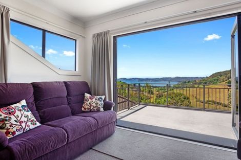 Photo of property in 11 Ohuka Place, Whitianga, 3510