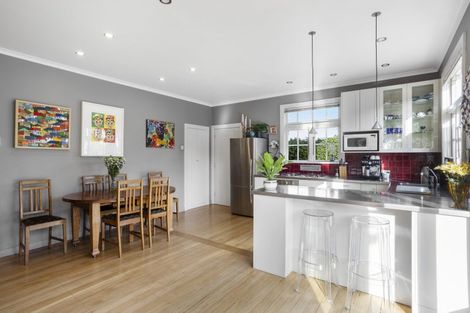 Photo of property in 8 Neidpath Road, Mornington, Dunedin, 9011