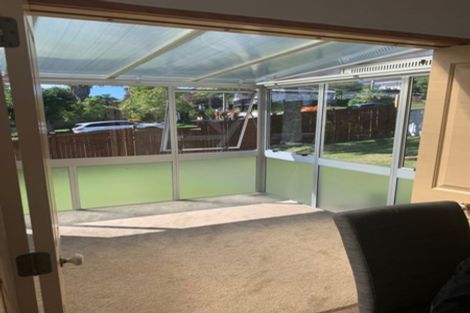 Photo of property in 41 Tamahere Drive, Glenfield, Auckland, 0629