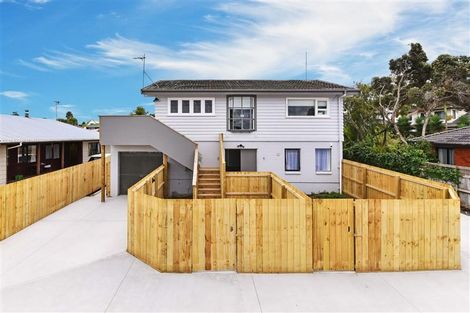 Photo of property in 27 Mcinnes Road, Weymouth, Auckland, 2103
