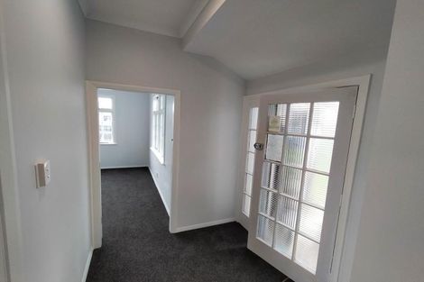 Photo of property in 1006 Tremaine Avenue, Roslyn, Palmerston North, 4414