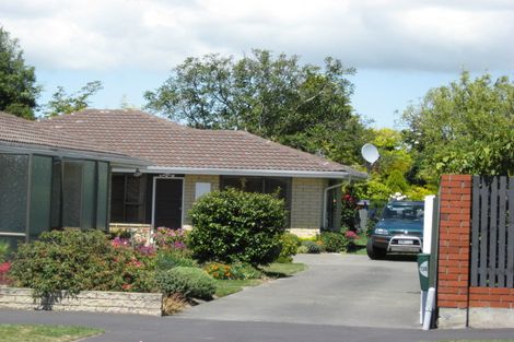 Photo of property in 2/73 Merrin Street, Avonhead, Christchurch, 8042