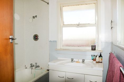 Photo of property in 32 Taward Street, Oamaru North, Oamaru, 9400