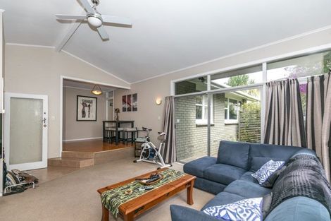 Photo of property in 6 Magenta Place, Dinsdale, Hamilton, 3204