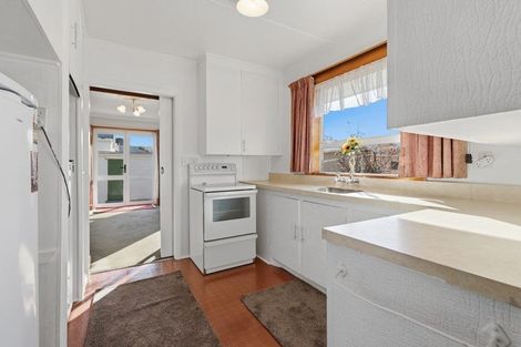 Photo of property in 132 Macandrew Road, South Dunedin, Dunedin, 9012