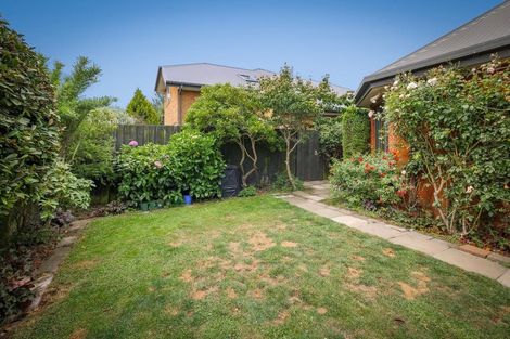 Photo of property in 113 Avonhead Road, Avonhead, Christchurch, 8042