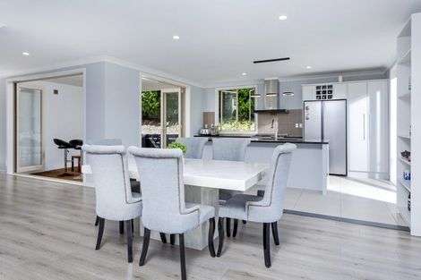 Photo of property in 8 Hornbill Drive, Fairview Heights, Auckland, 0632
