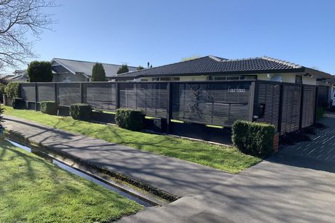 Photo of property in 14 Peel Street, Strowan, Christchurch, 8052