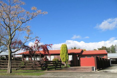 Photo of property in 14 Martin Dale, Raureka, Hastings, 4120