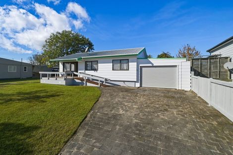 Photo of property in 14 Charles Road, Hannahs Bay, Rotorua, 3010