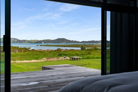 Photo of property in 18 Koromiko Drive, Coromandel, 3506