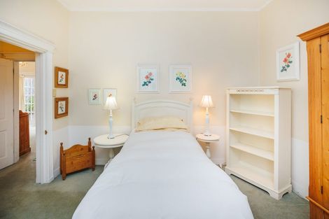 Photo of property in 86 Grey Street, Woodville, 4920