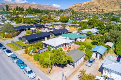 Photo of property in 65 Helwick Street, Wanaka, 9305