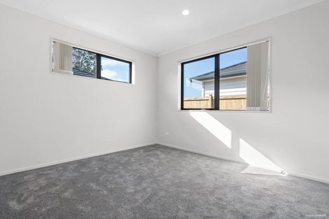 Photo of property in 13 Koroheke Road, Takanini, 2110