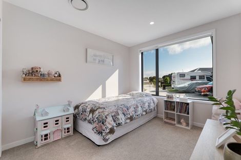 Photo of property in 9 Maara Close, Papamoa Beach, Papamoa, 3118