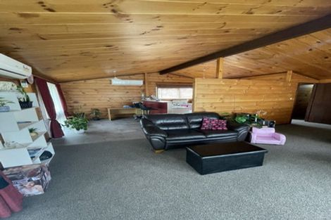 Photo of property in 89 Kaimanawa Street, Kelvin Grove, Palmerston North, 4414