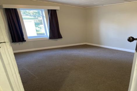 Photo of property in 23 Carruthers Street, Otane, 4202