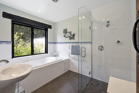 Photo of property in 475 Frankley Road, Hurworth, New Plymouth, 4371